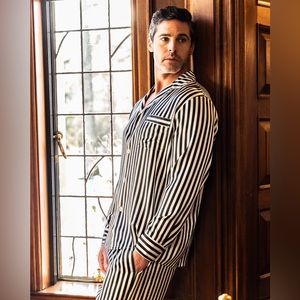 Petite Plume 100% Mulberry Silk Men's Bengal Stripe Pajama Black/White Size XS